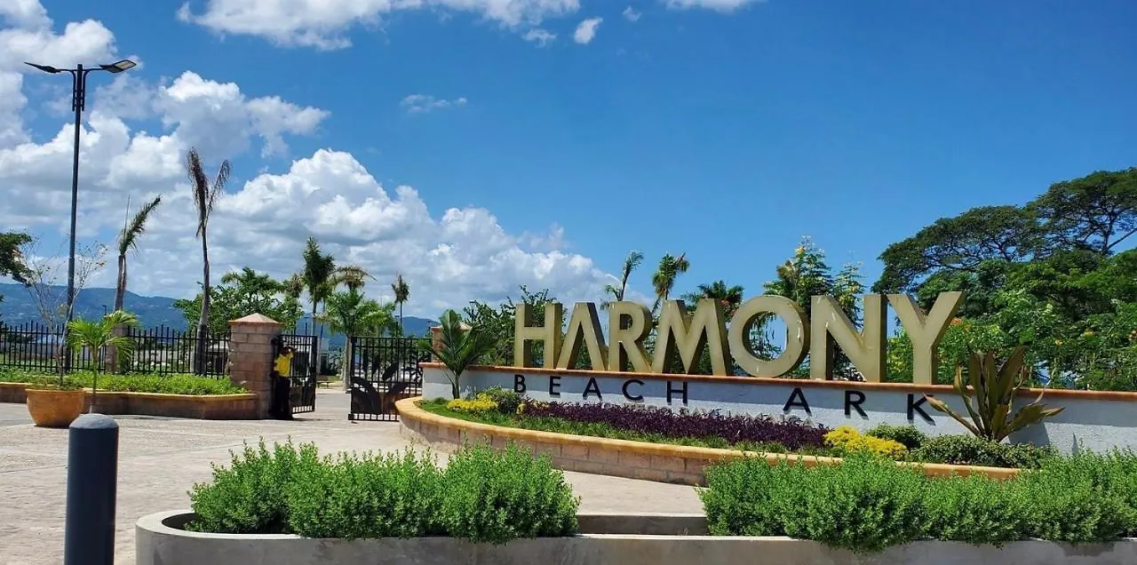 Island Paradise-Gated-Secure-Airport Pickup Available 몬테고 베이 0*,